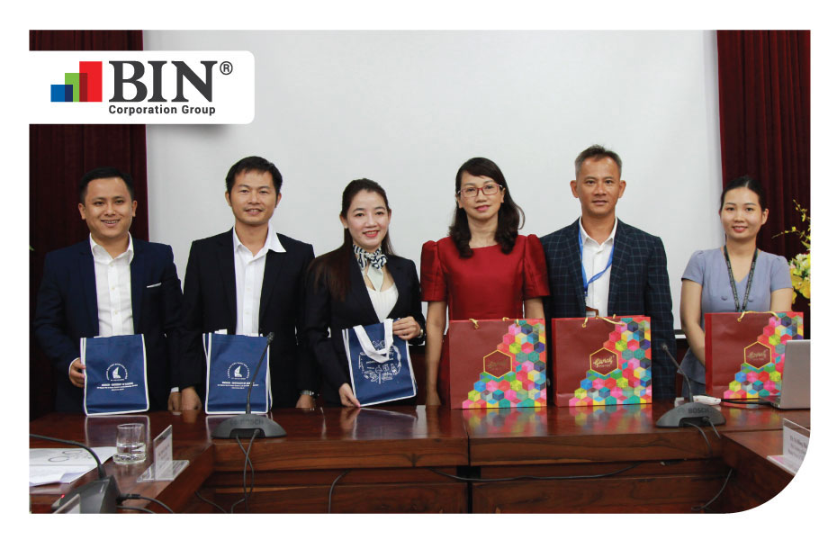 Tập Đoàn BIN Corporation có buổi gặp gỡ và trao đổi với phía trường Đại học
 Khoa học Tự nhiên, ĐHQG-TP.HCM trong khuôn khổ hợp tác về định hướng nghề
 nghiệp cho nguồn lực công nghệ và dữ liệu số.