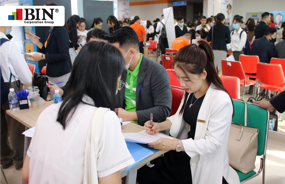 BIN Corporation Group participated in the Mock-Interview & Job Fair UEF 2022. BIN Corporation Group participated in the Mock-Interview & Job Fair UEF 2022.