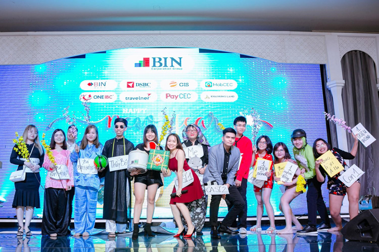 The most impressive performance of the Marketing team at Gala Year End Party 2020