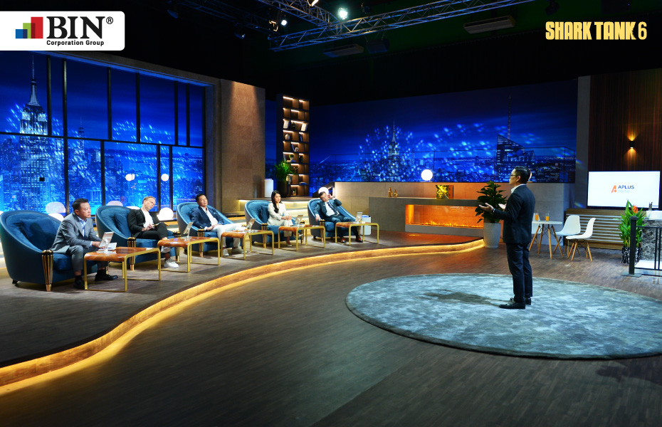 The Sharks listened attentively to Aplus Home's business model The Sharks listened attentively to Aplus Home's business model